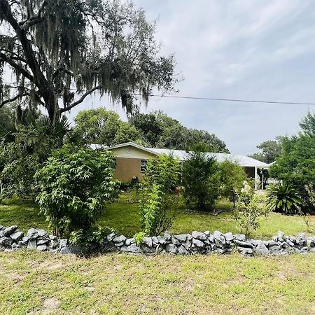 Villa House Of Shells, Beautiful Garden, Fenced Yard, Dog Friendly, Fire Pit! Crystal River Exterior foto